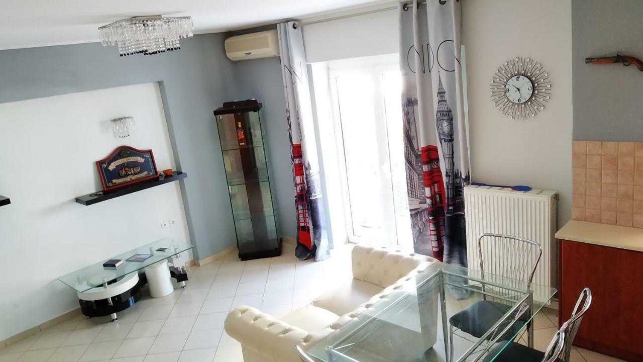 Apartment Loutraki Bagian luar foto